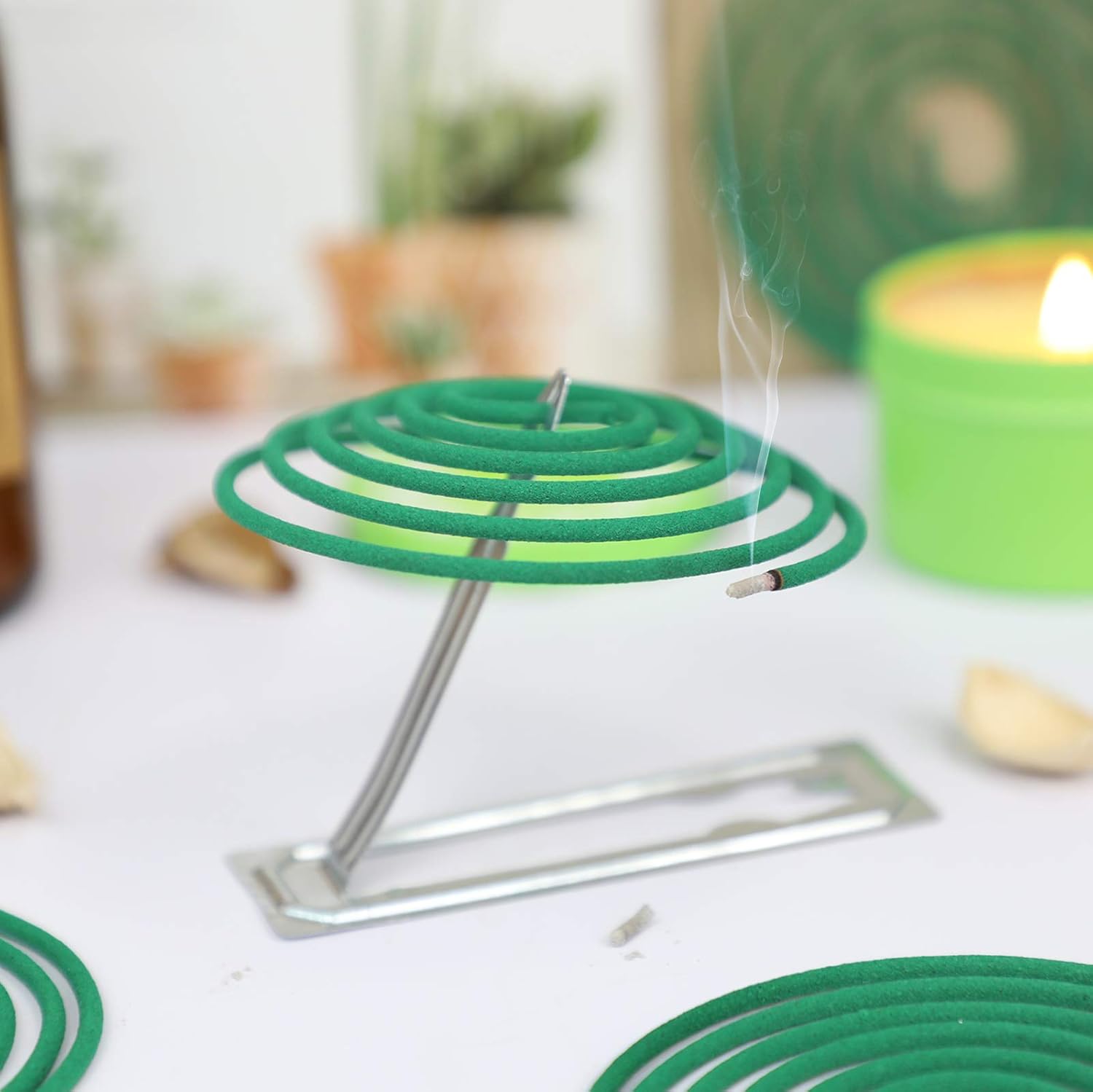 Citronella Incense Coils 48 PCS with 2 Holders for Outdoor Use