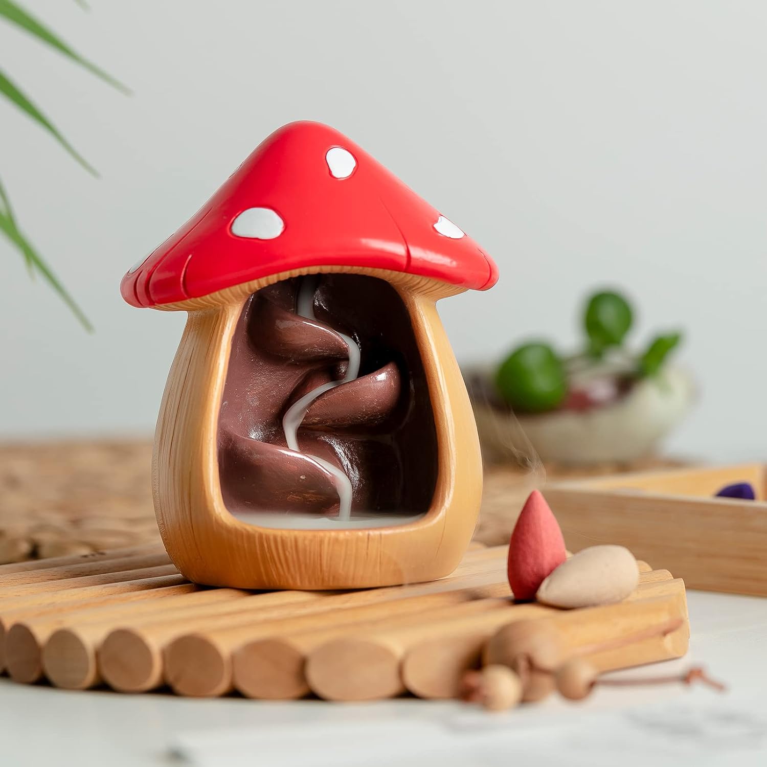 Cute Mushroom Incense Holder with 60 Cones Brown