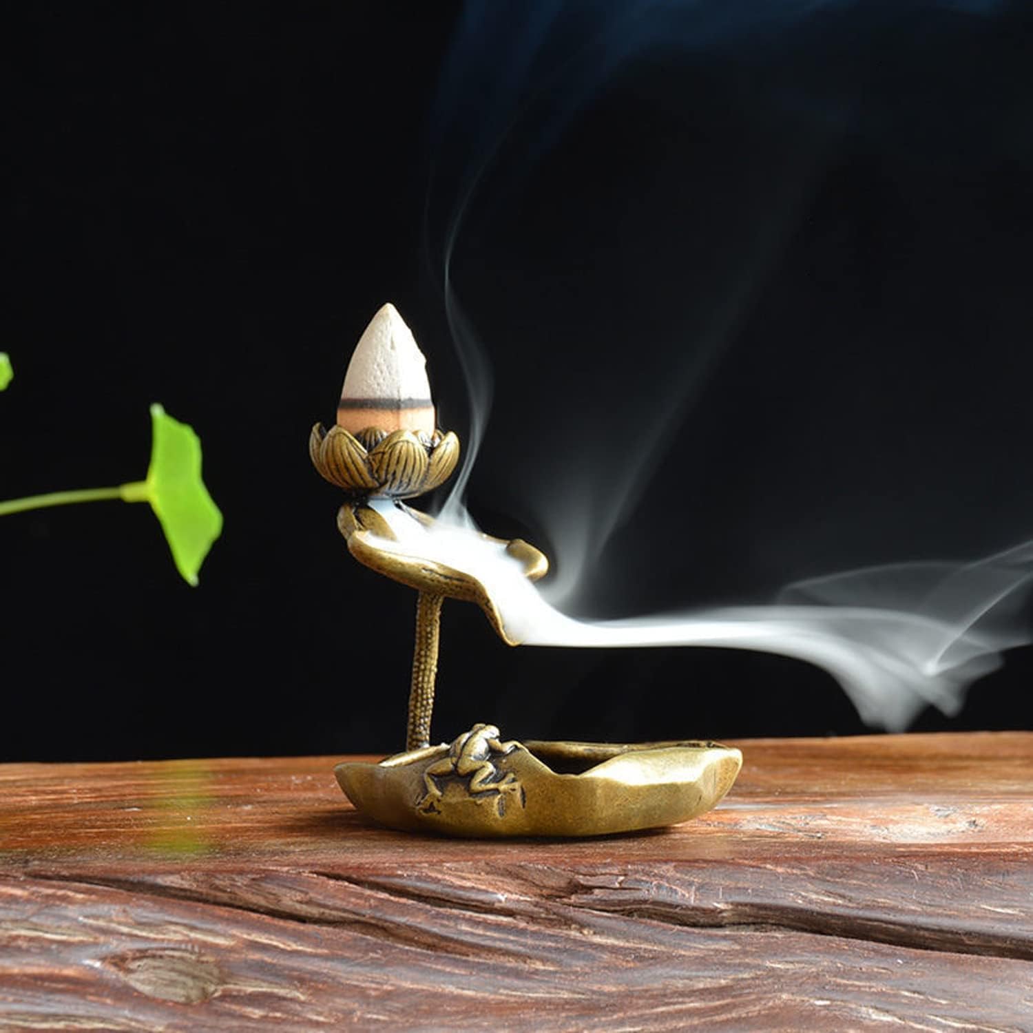 OwMell Vintage Brass Lotus Incense Holder