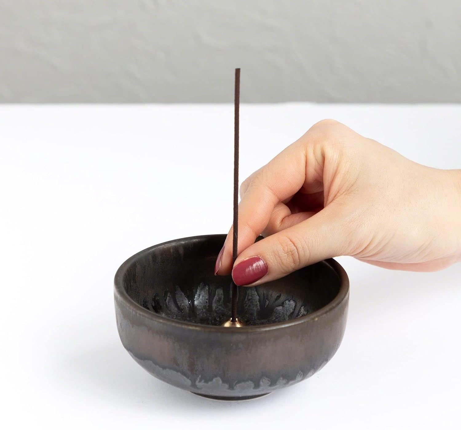 Asayu Japan Low Smoke Incense Set with Holder and Brass Stand