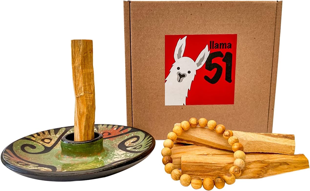LLAMA 51 Energy Box with Palo Santo Stick and Bracelet