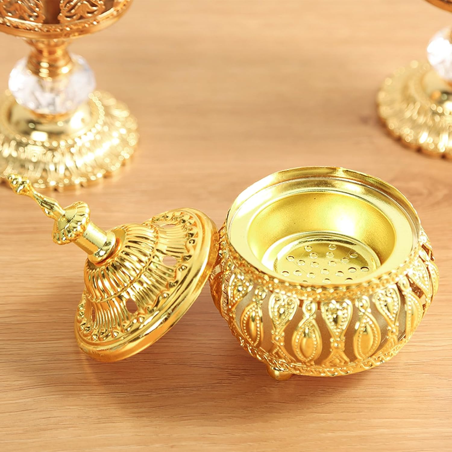 MrMrKura 2PCS Metal Incense Burner Vintage Style