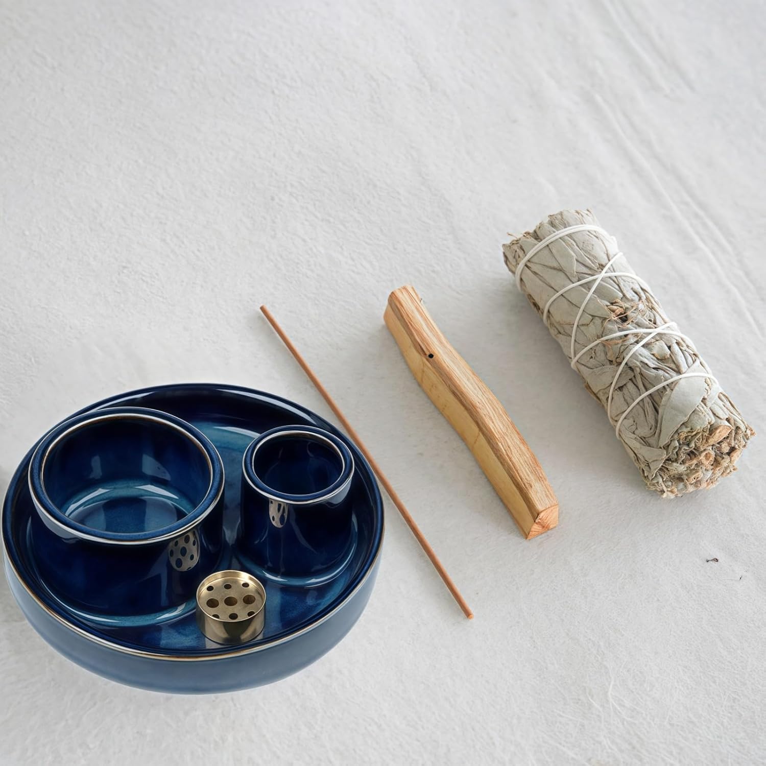 Gramstormax 4 In 1 Incense Holder with 9 Holes Blue Reactive