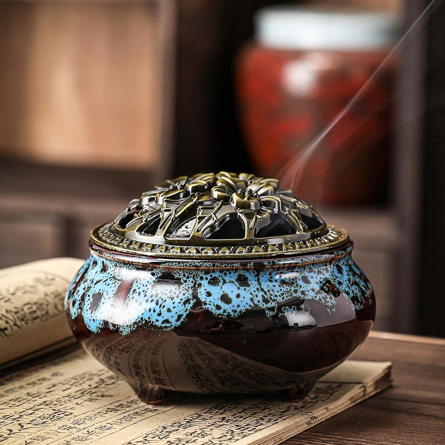 Ceramic Incense Burner with Lid and Holder 1